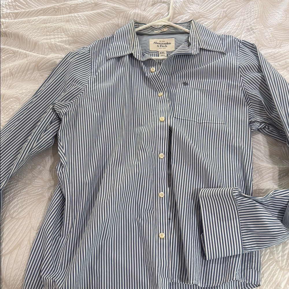 Abercrombie & Fitch Navy and White Striped Shirt